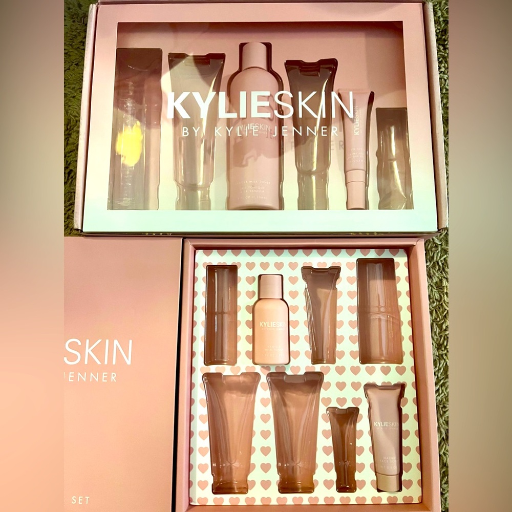 Kylie Skincare new inside the box